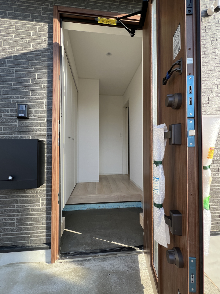 �����s�����q�s�z�K���̐V�z��ˌ��Ă̌���