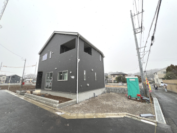 �����s�����q�s������̐V�z��ˌ��Ă̌��n�O�ώʐ^