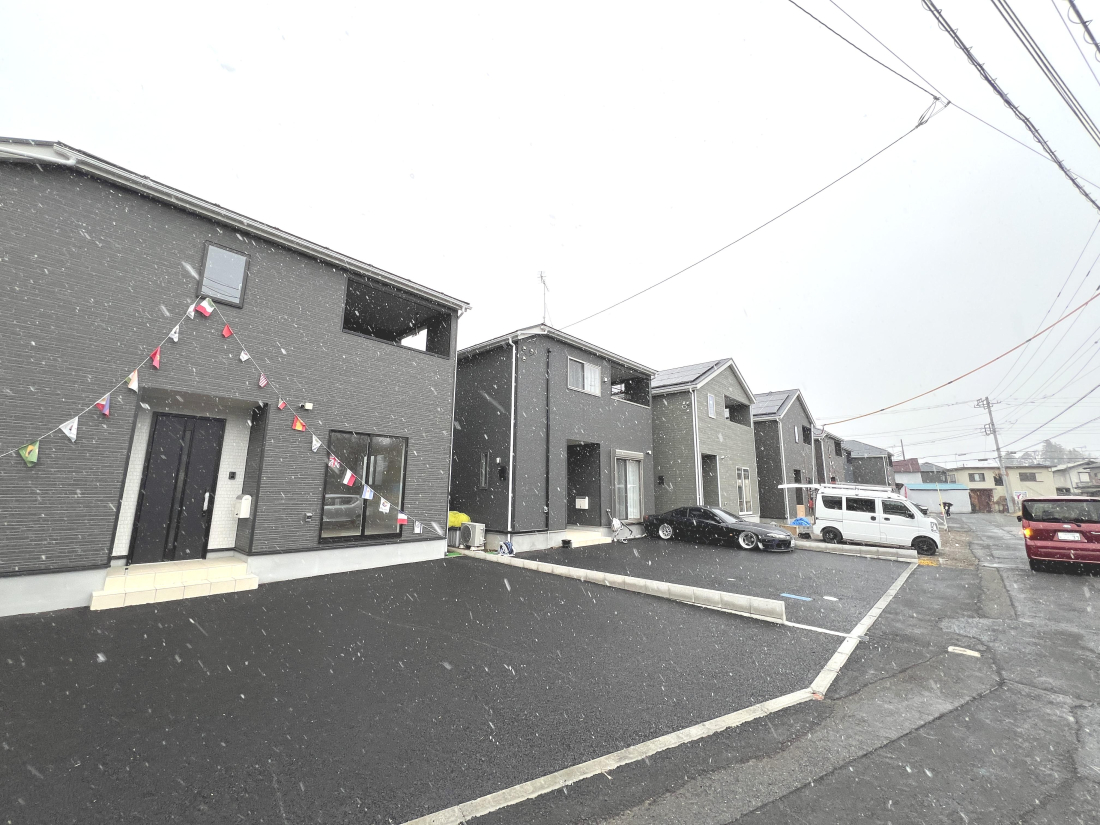 �����s�����q�s������̐V�z��ˌ��Ă̌��n�O�ώʐ^