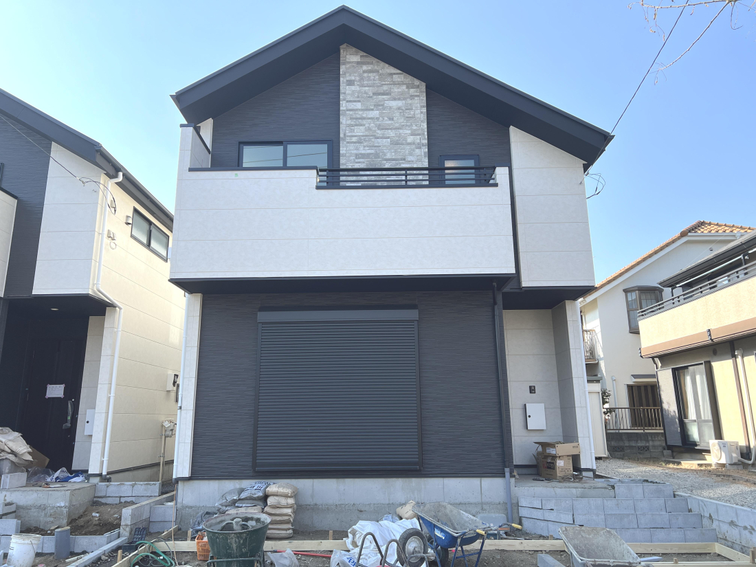 �����s�����q�s���쒬�̐V�z��ˌ��Ă̌��n�O�ώʐ^