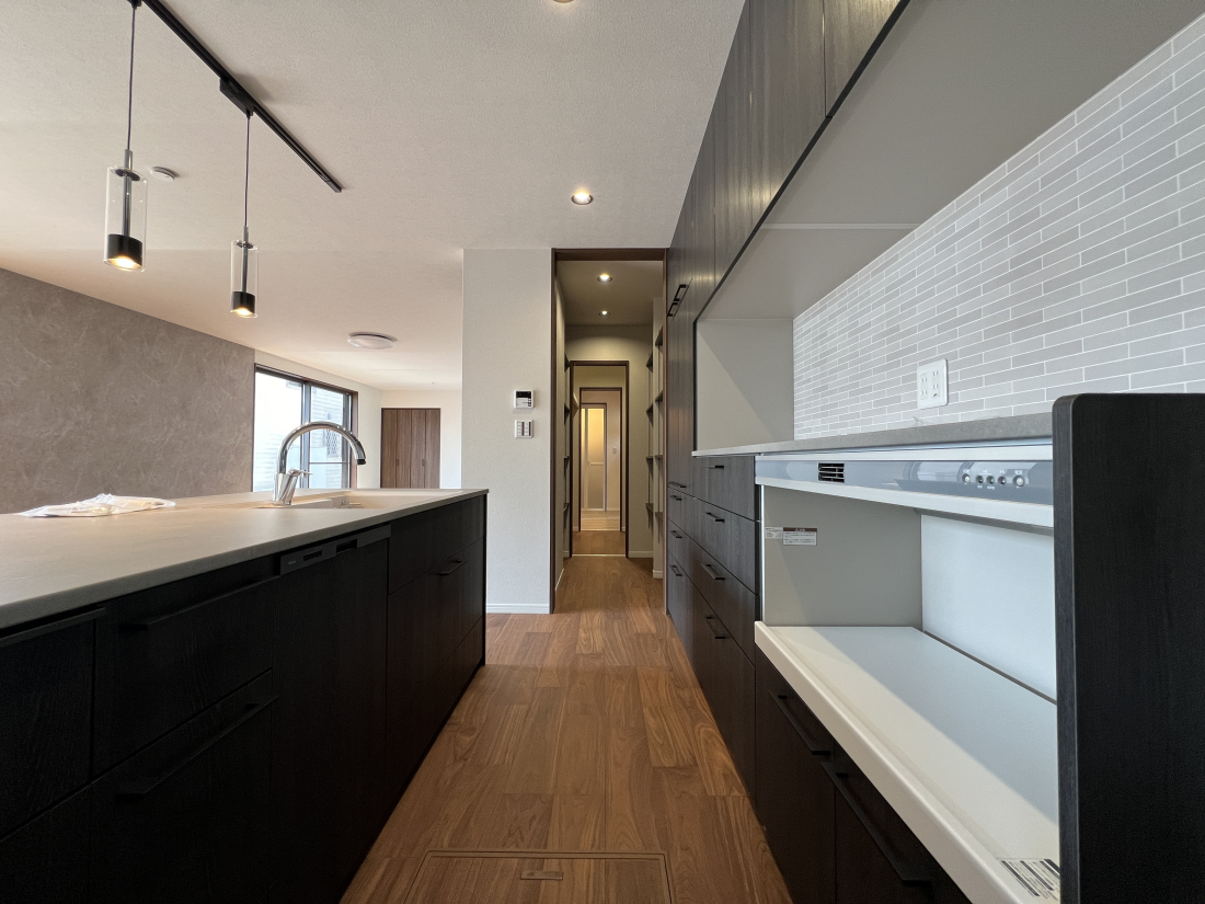 �����s�����q�s�z�K���̐V�z��ˌ��ẴL�b�`��