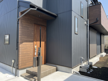 �����s�����q�s�z�K���̐V�z��ˌ��Ă̌��n�O�ώʐ^