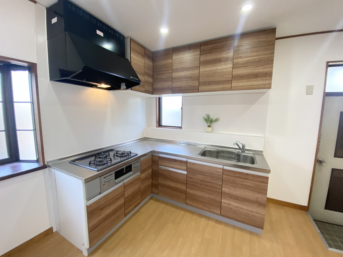 �����s�����q�s�U�c��3���ڂ̒��È�ˌ��ẴL�b�`��