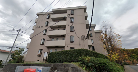 �����s�����q�s����4���ڂ̒��Ã}���V�����̉摜