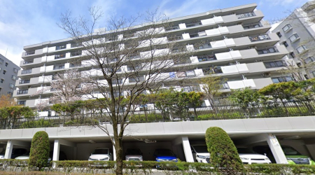 �����s�����q�s����3���ڂ̒��Ã}���V�����̌��n�O�ώʐ^