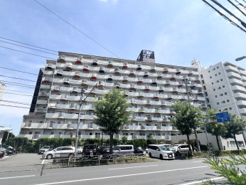 �����s�����q�s���_��4���ڂ̒��Ã}���V�����̌��n�O�ώʐ^